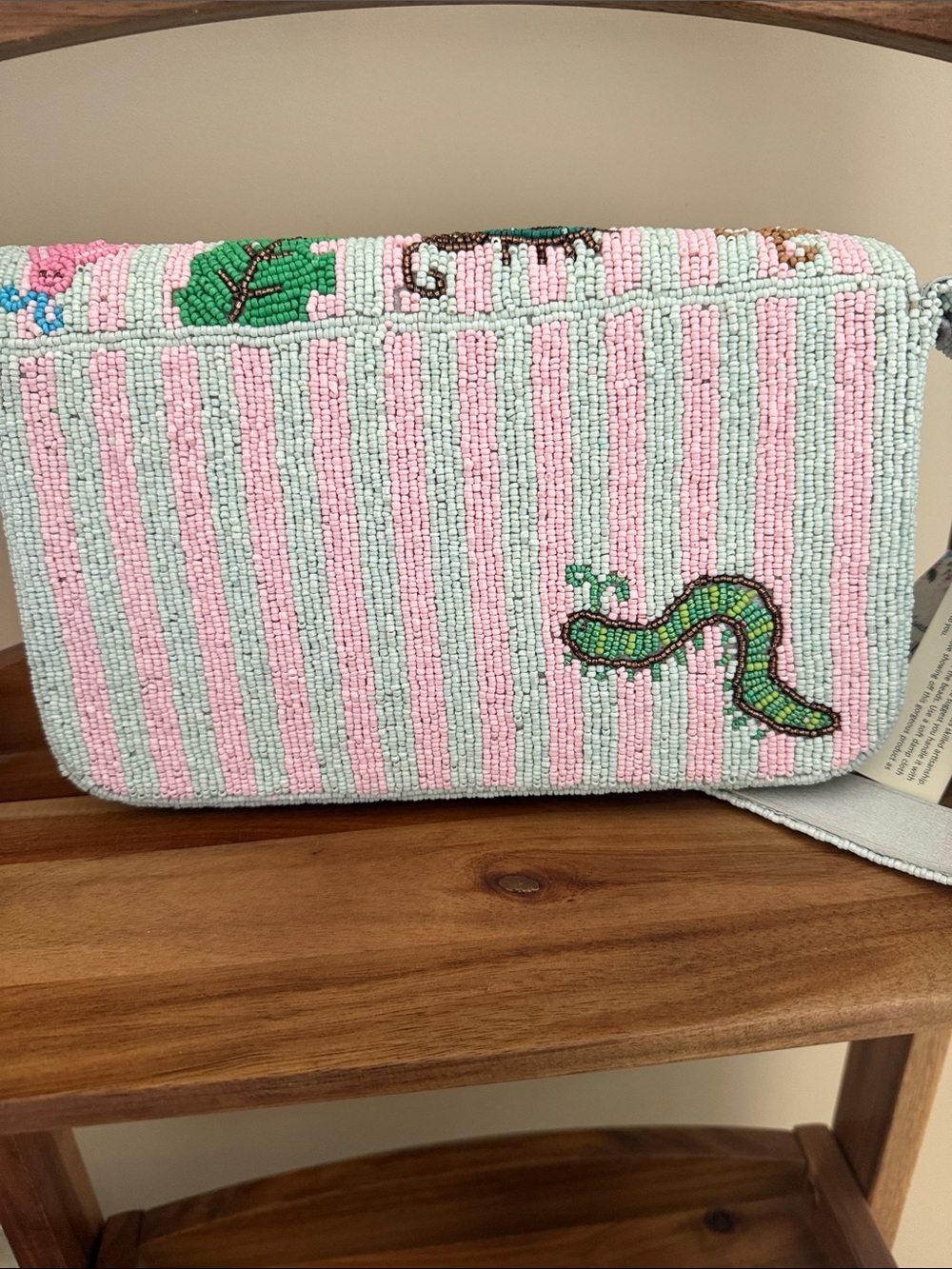 Blushy flutter beaded shoulder bag - America & beyond - Picture 4 of 4
